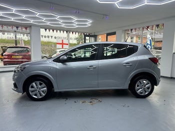 Used Dacia Sandero 2021 for sale - 78870141: Photo