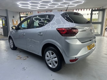 Used Dacia Sandero 2021 for sale - 78870141: Photo