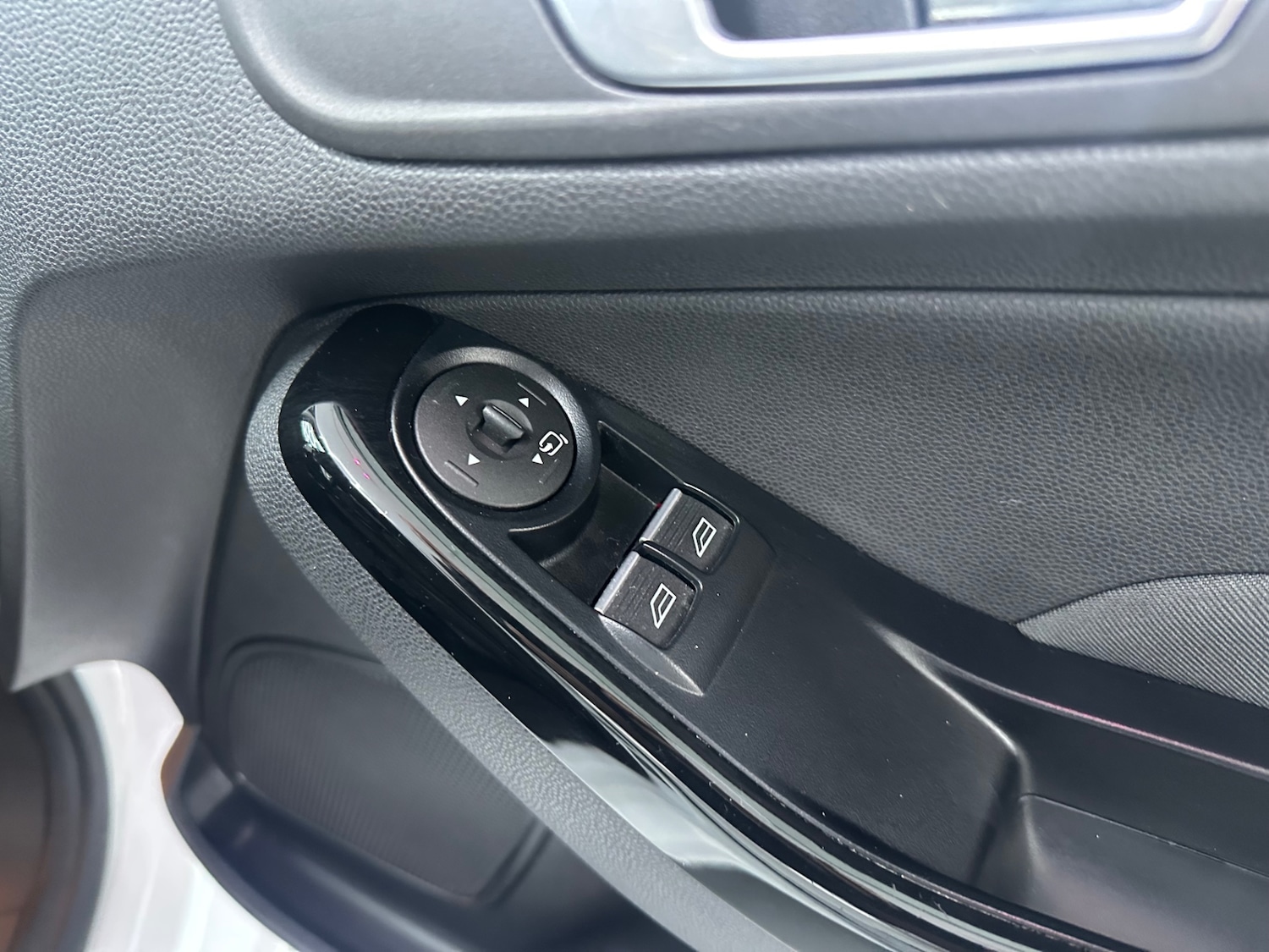 Used Ford Fiesta 2016 for sale - 76831946: Photo 23