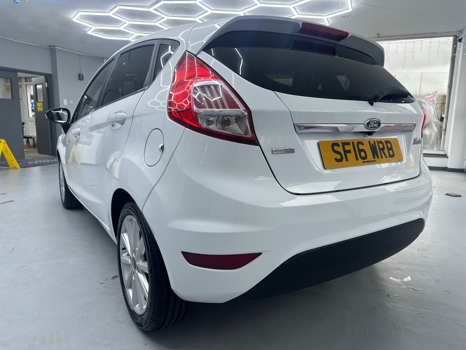 Used Ford Fiesta 2016 for sale - 76831946: Photo 6