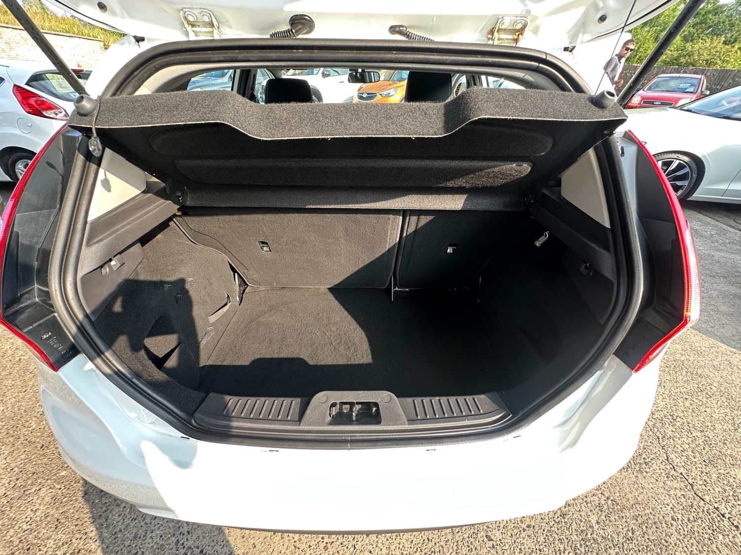 Vehicle 29