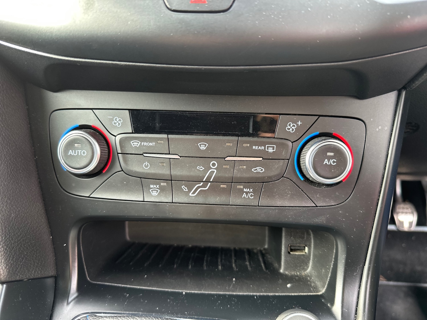 Used Ford Focus 2016 for sale - 77988319: Photo 14