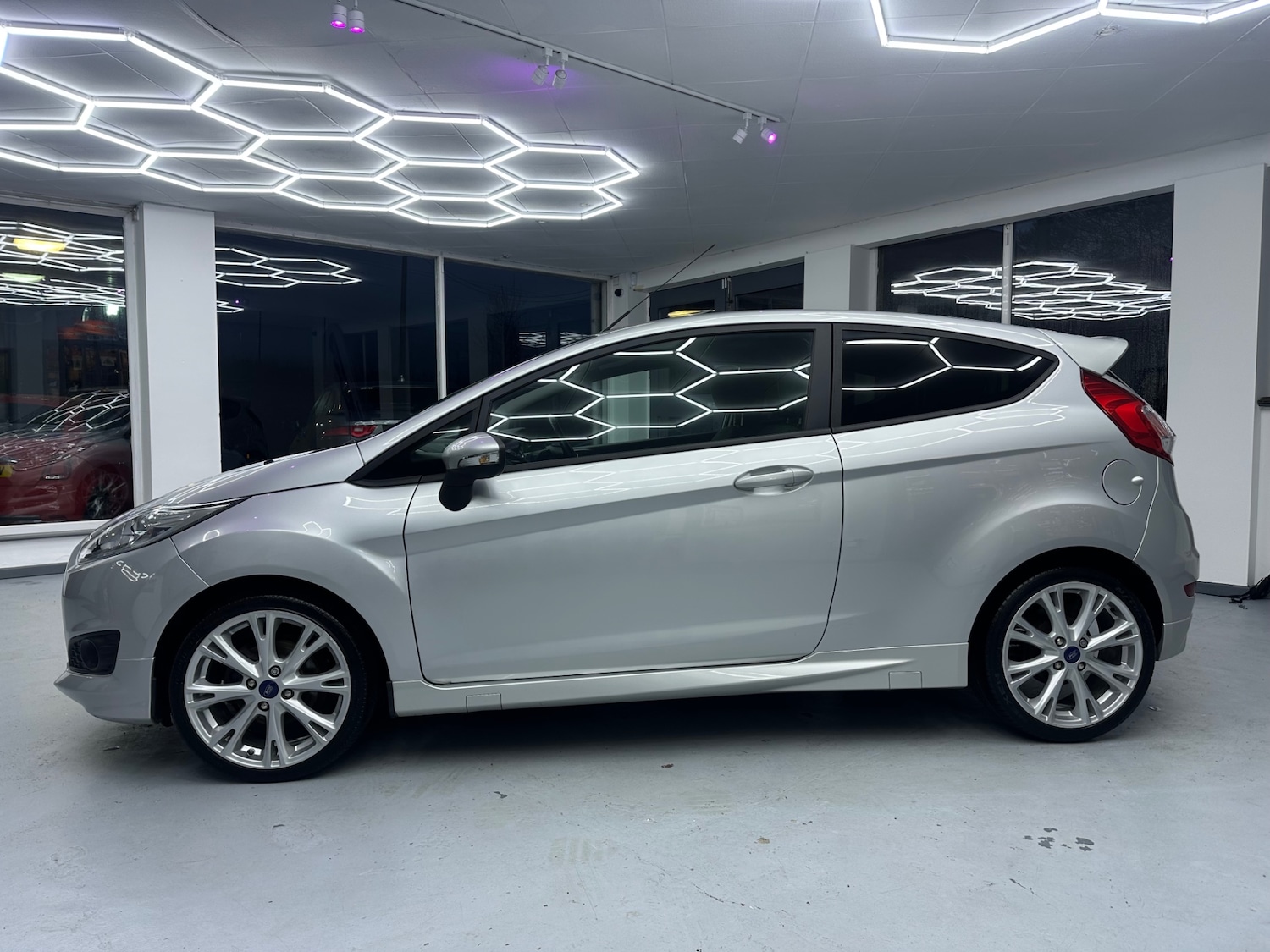 Used Ford Fiesta 2016 for sale - 77417182: Photo 3