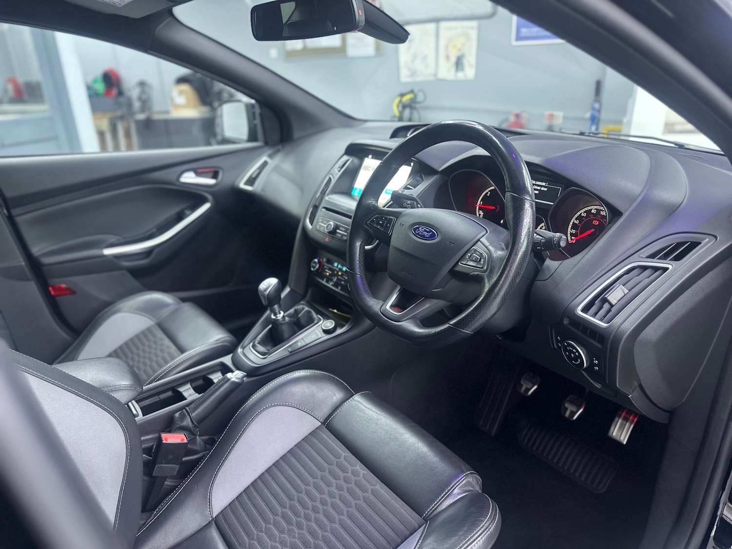 Used Ford Focus 2017 for sale - 77760810: Photo 24