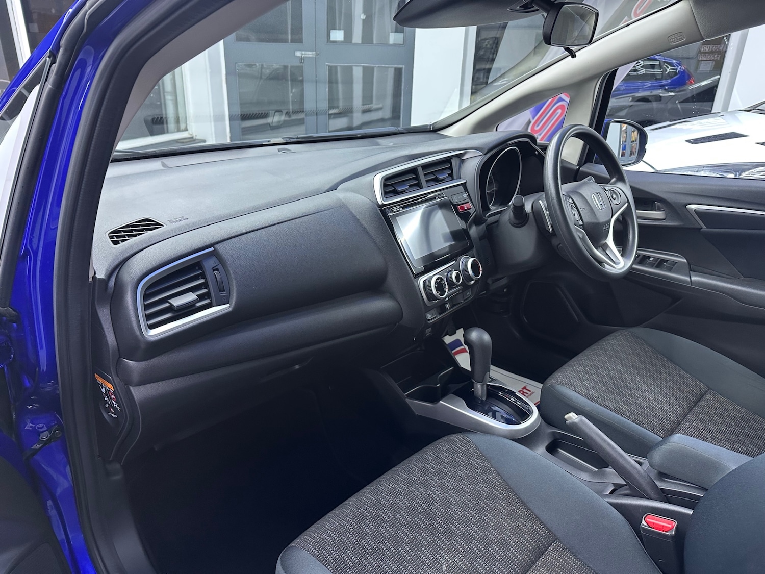 Used Honda Jazz 2017 for sale - 76669483: Photo 30