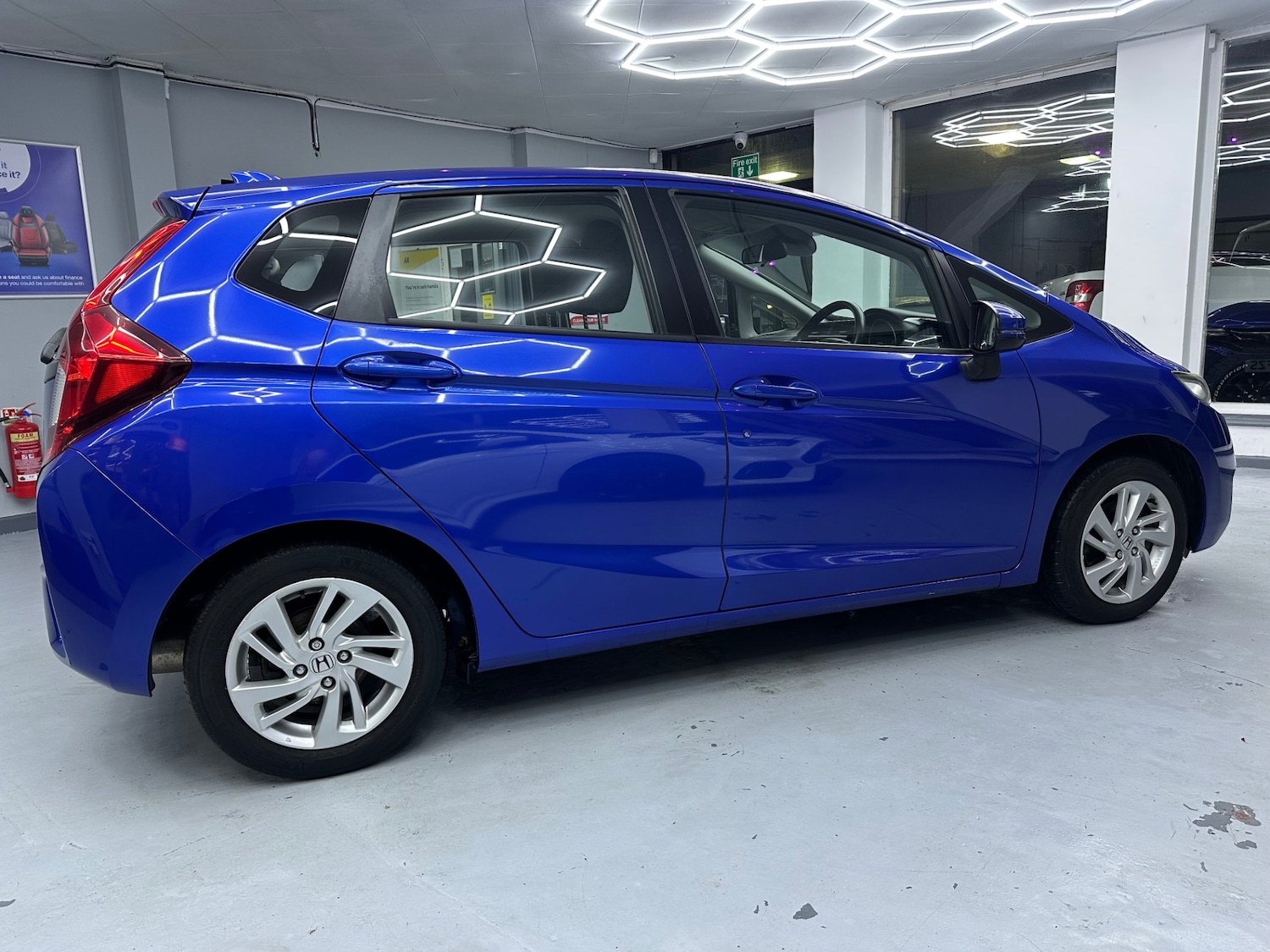 Used Honda Jazz 2017 for sale - 76669483: Photo 6