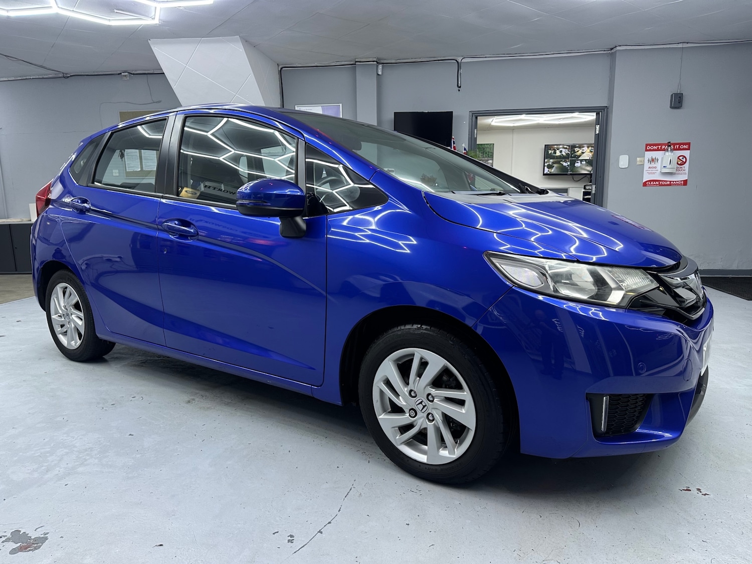 Used Honda Jazz 2017 for sale - 76669483: Photo 7