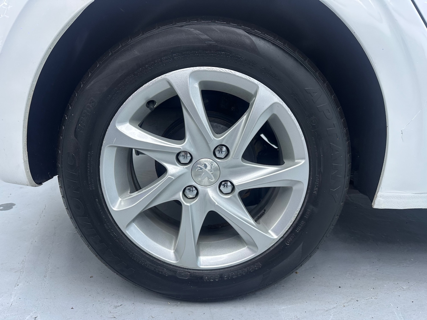 Used Peugeot 208 2016 for sale - 76835194: Photo 15