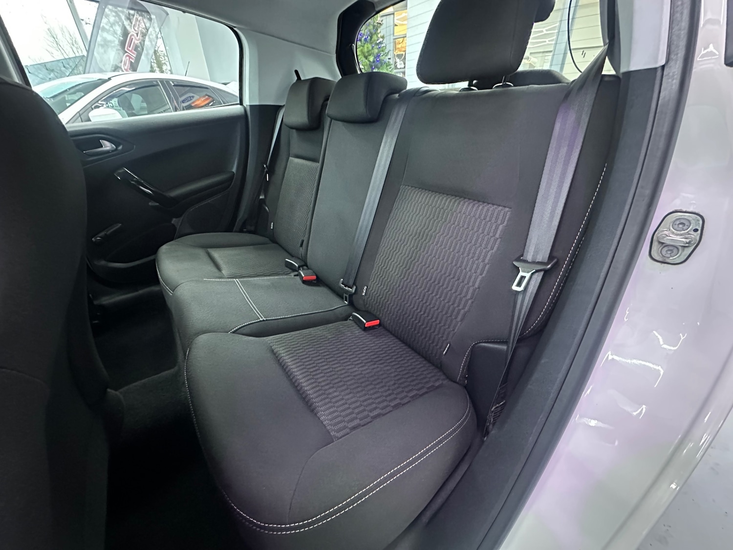 Used Peugeot 208 2016 for sale - 76835194: Photo 29