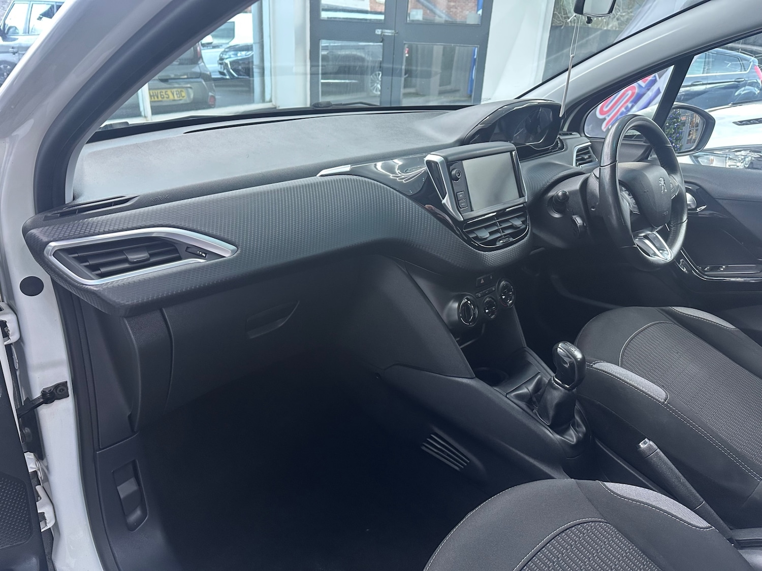 Used Peugeot 208 2016 for sale - 76835194: Photo 31