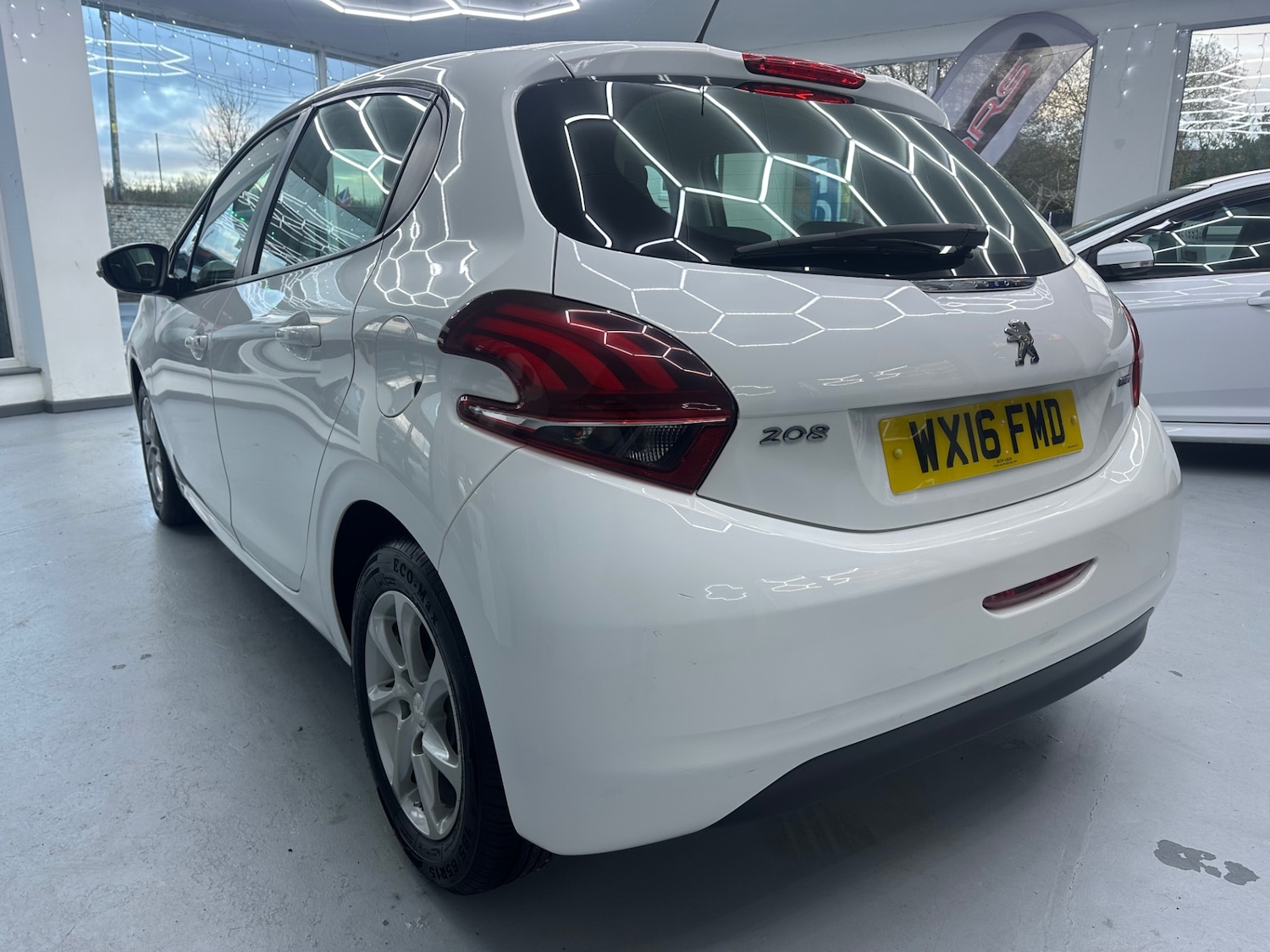 Used Peugeot 208 2016 for sale - 76835194: Photo 6