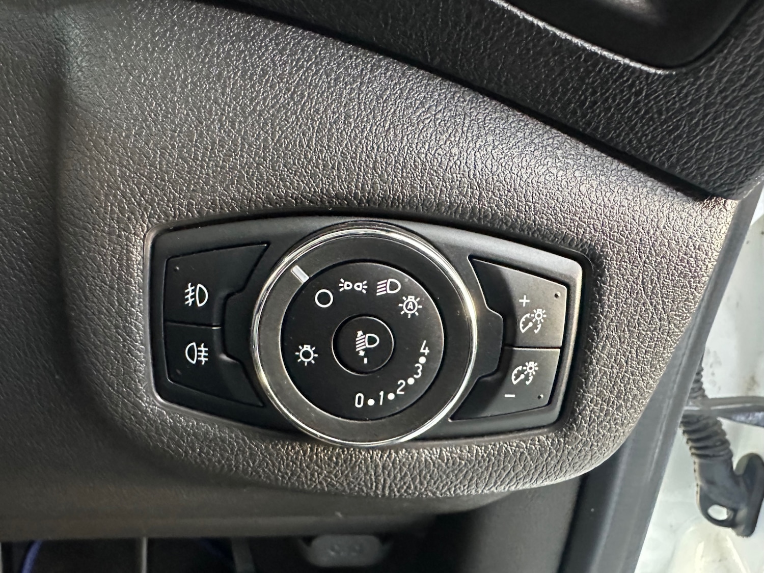 Used Ford Transit Connect 2018 for sale - 76735000: Photo 33