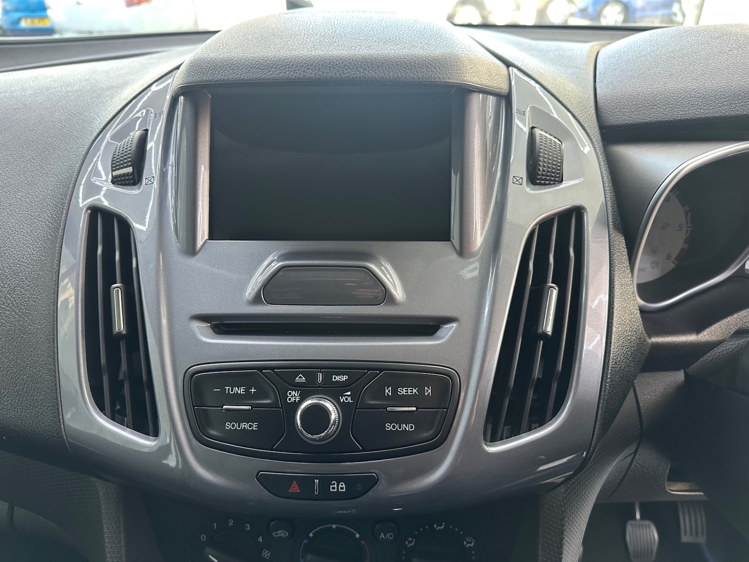Used Ford Transit Connect 2018 for sale - 76735000: Photo 35