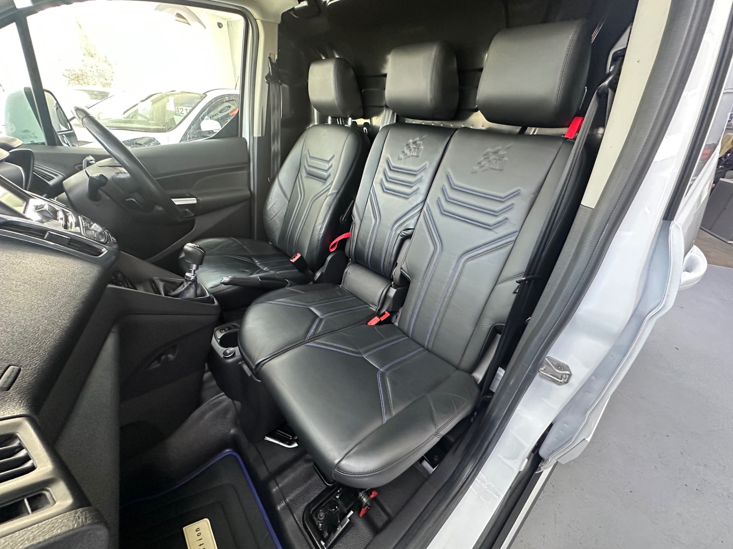Used Ford Transit Connect 2018 for sale - 76735000: Photo 43