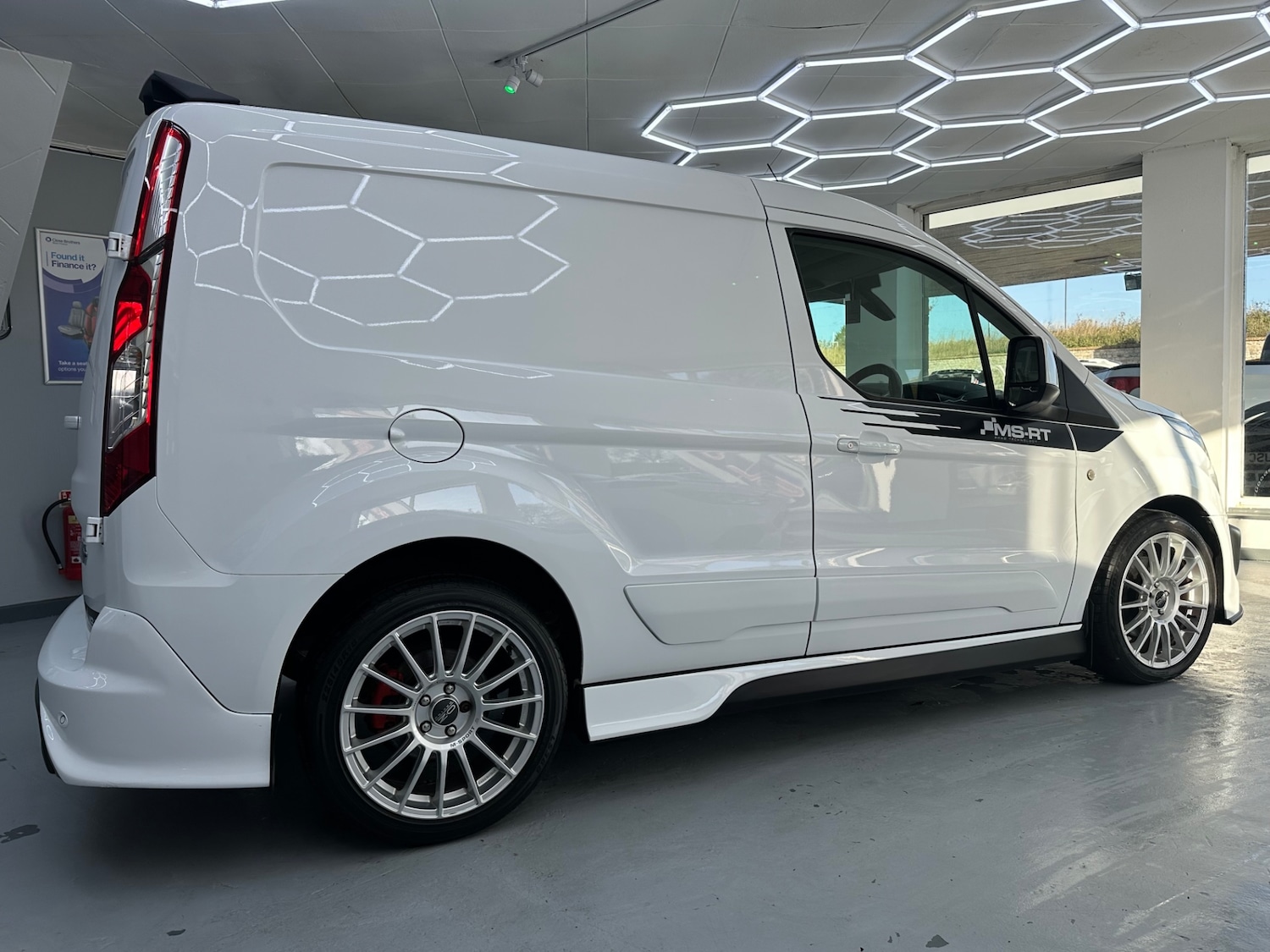 Used Ford Transit Connect 2018 for sale - 76735000: Photo 9