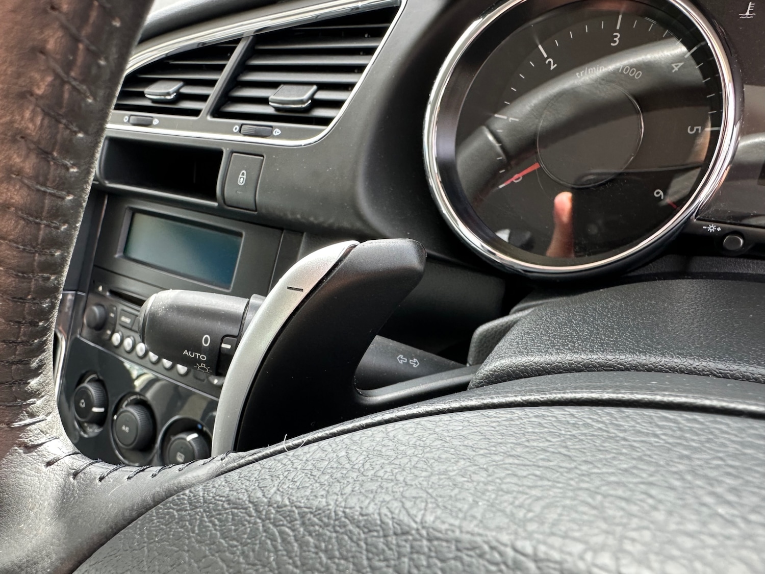 Used Peugeot 3008 2012 for sale - 76263672: Photo 21