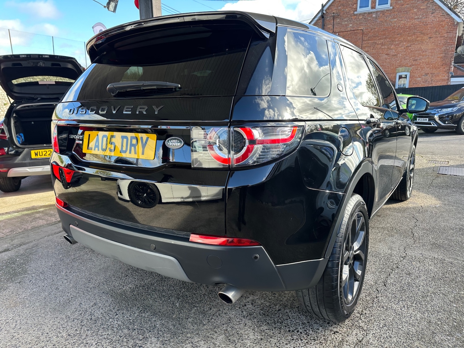 Used Land Rover Discovery Sport 2019 for sale - 76543112: Photo 3