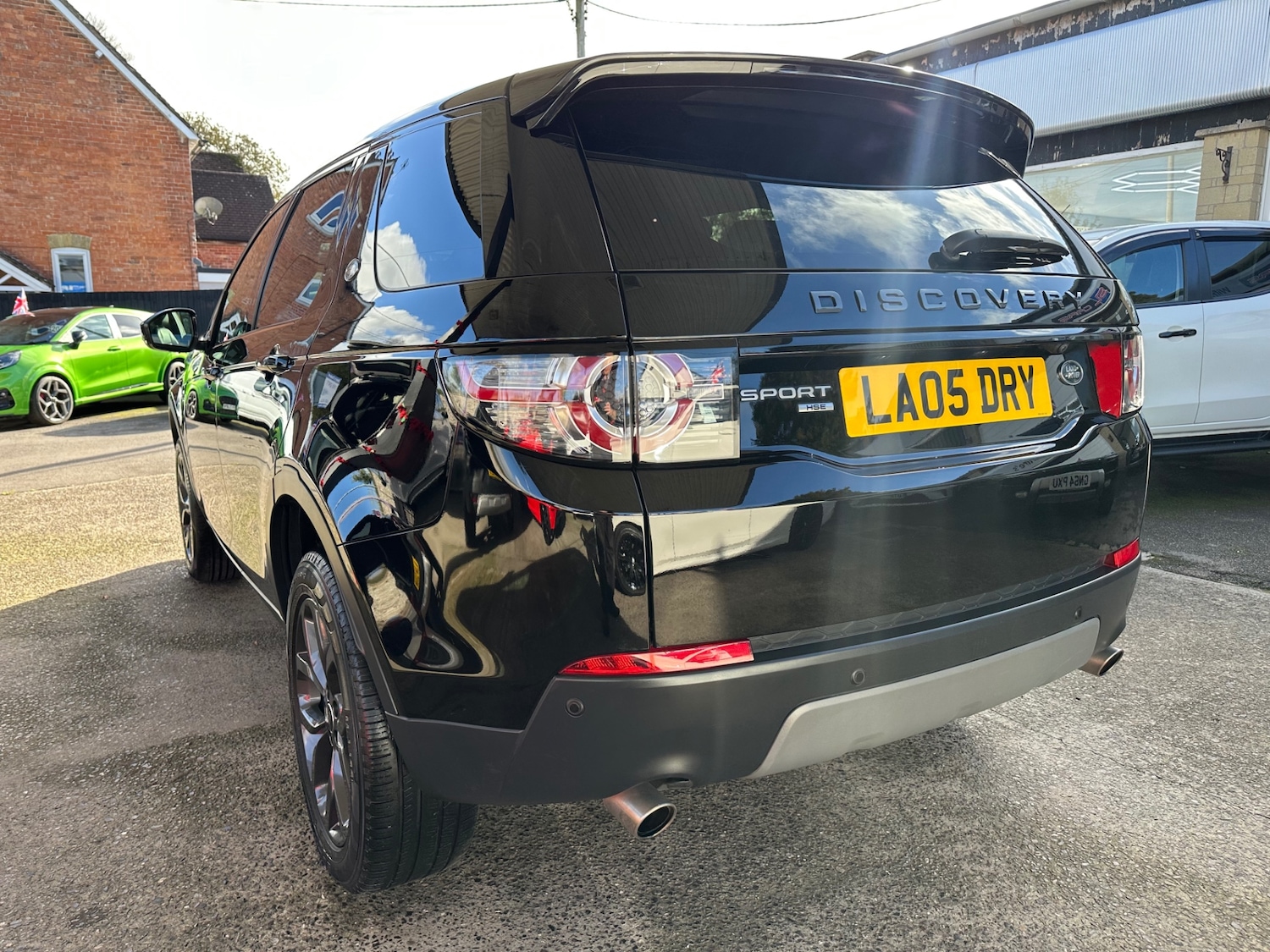 Used Land Rover Discovery Sport 2019 for sale - 76543112: Photo 4