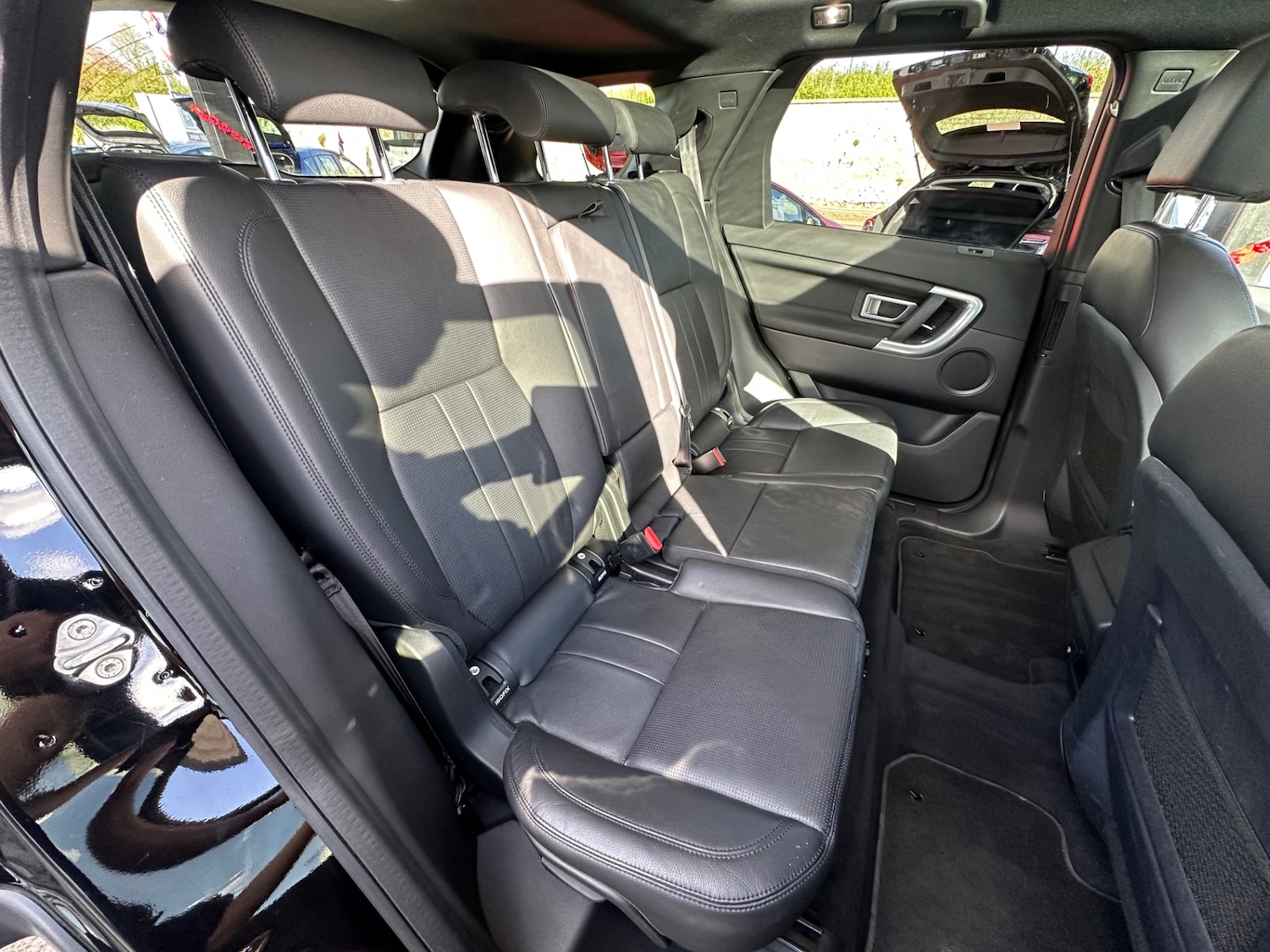 Used Land Rover Discovery Sport 2019 for sale - 76543112: Photo 41