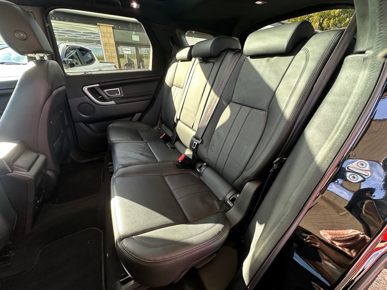 Used Land Rover Discovery Sport 2019 for sale - 76543112: Photo 48