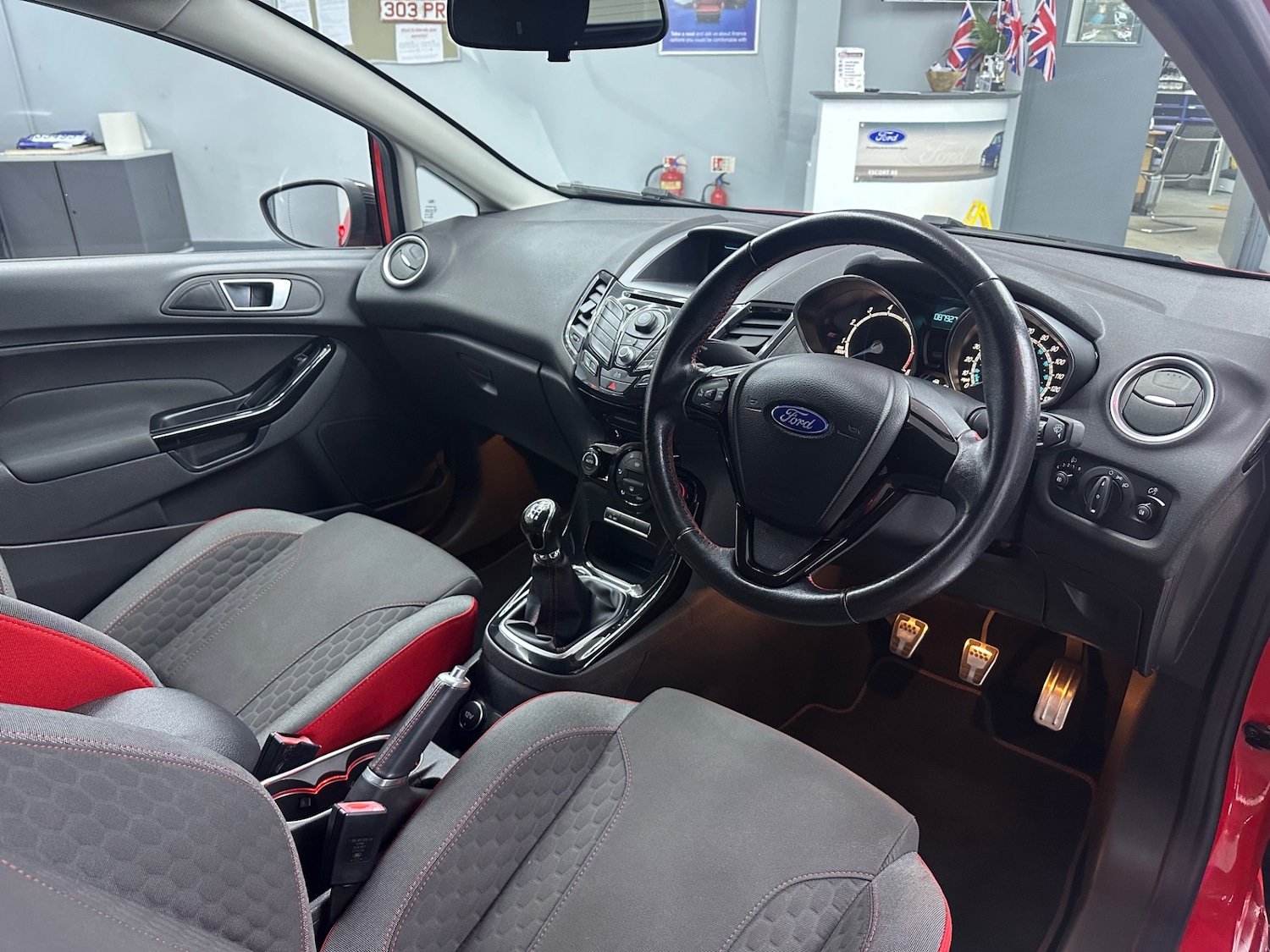 Used Ford Fiesta 2014 for sale - 76835147: Photo 25