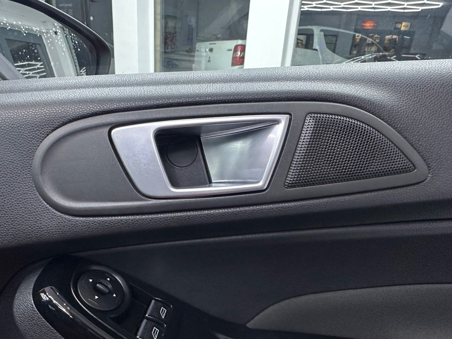 Used Ford Fiesta 2014 for sale - 76835147: Photo 28