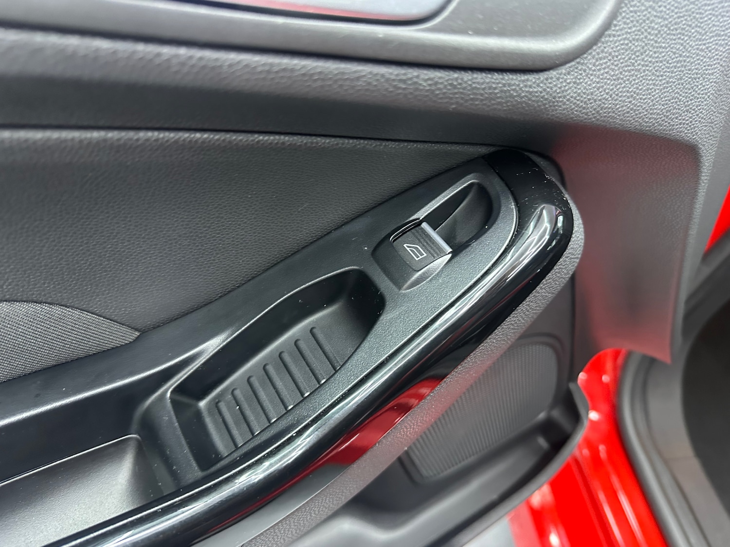 Used Ford Fiesta 2014 for sale - 76835147: Photo 38