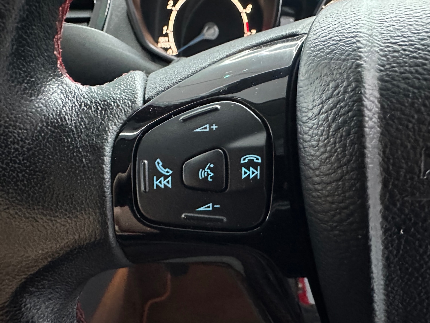 Used Ford Fiesta 2014 for sale - 76835147: Photo 40