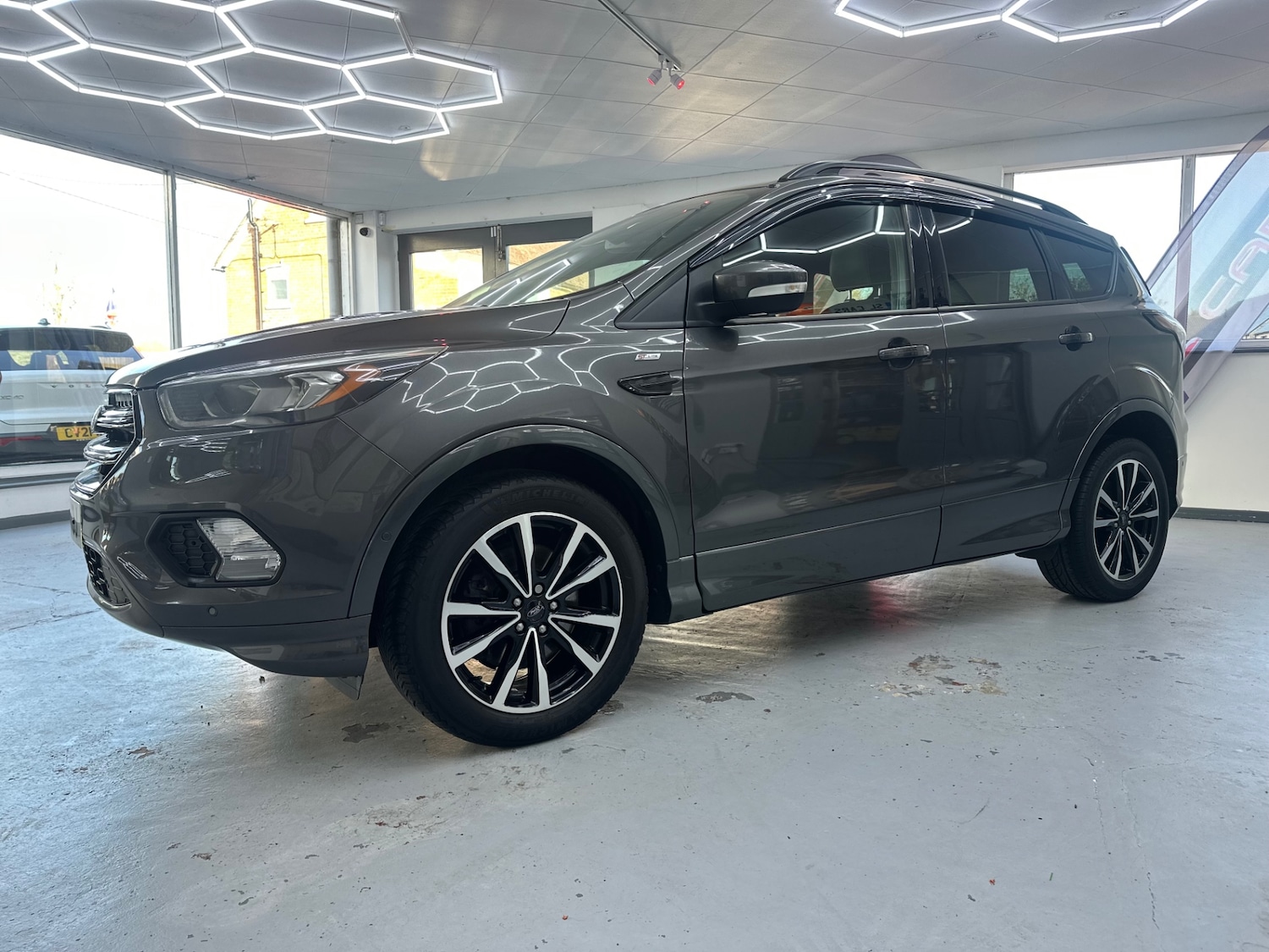 Used Ford Kuga 2017 for sale - 77718546: Photo 4