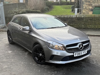 Used Mercedes-Benz A-Class 2015 for sale - 77399281: Photo