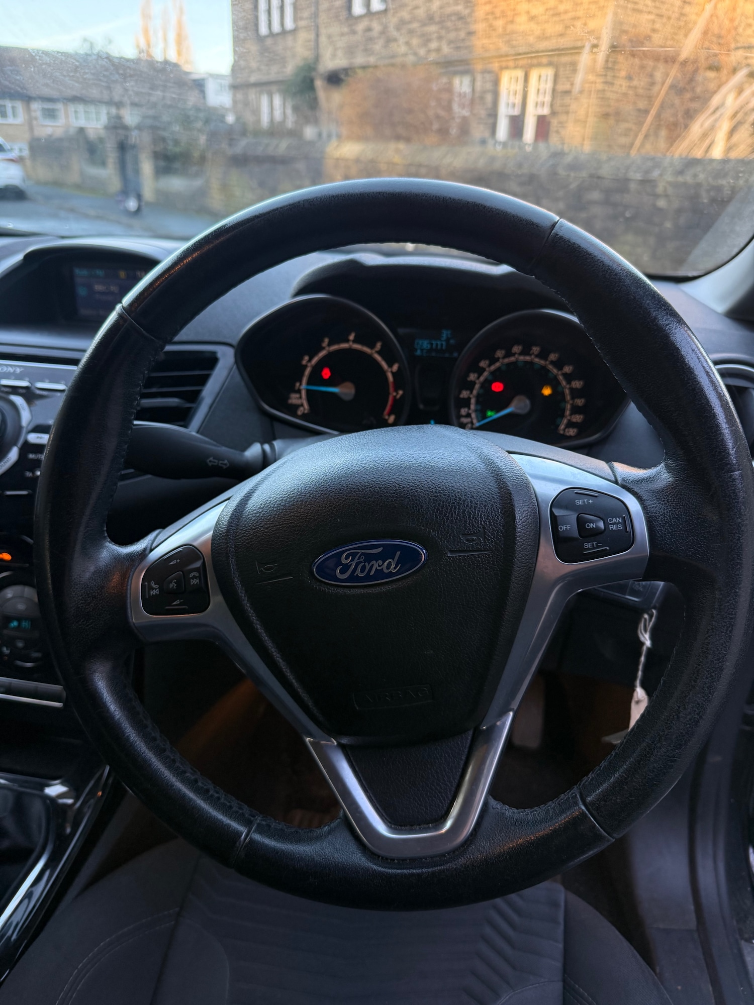 Used Ford Fiesta 2013 for sale - 77119547: Photo 10