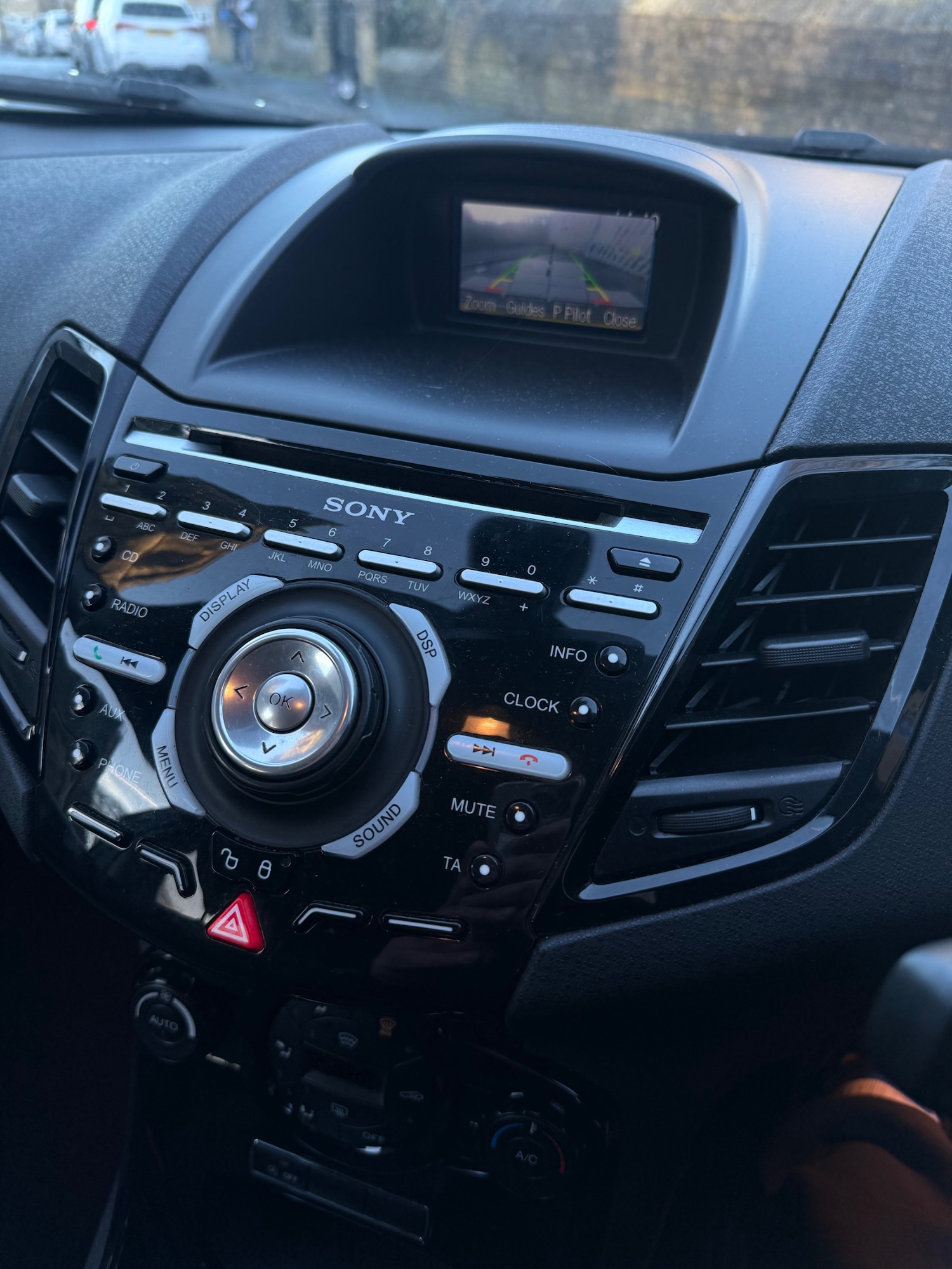 Used Ford Fiesta 2013 for sale - 77119547: Photo 12