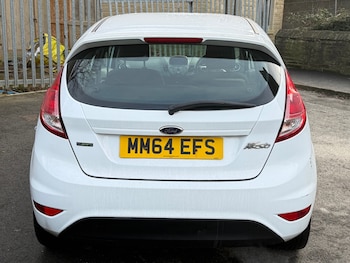 Used Ford Fiesta 2015 for sale - 77173242: Photo