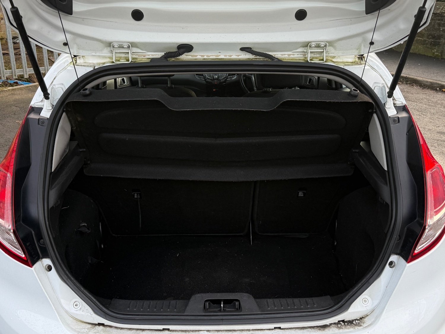 Used Ford Fiesta 2015 for sale - 77173242: Photo 6