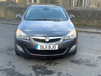 Used Vauxhall Astra 2011 for sale - 78832902: Photo