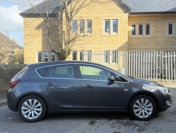 Used Vauxhall Astra 2011 for sale - 78832902: Photo