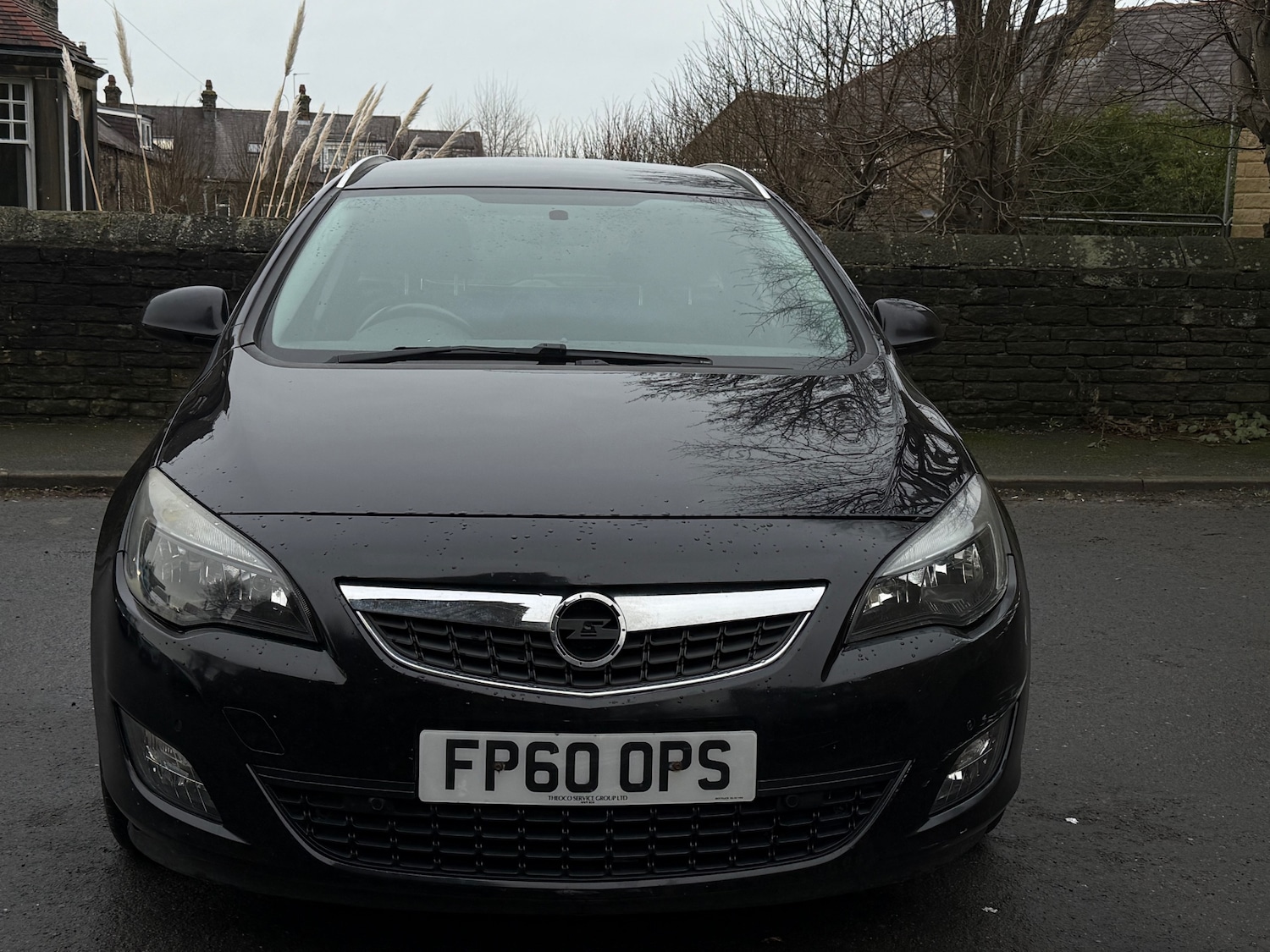 Used Vauxhall Astra 2011 for sale - 77637078: Photo 2