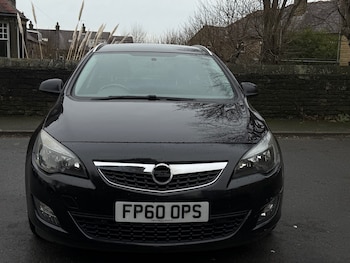 Used Vauxhall Astra 2011 for sale - 77637078: Photo