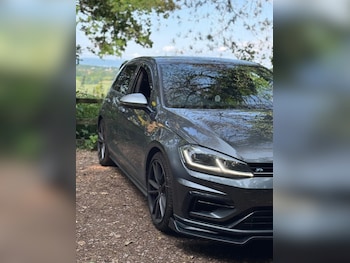 Used Volkswagen Golf 2018 for sale - 78345476: Photo