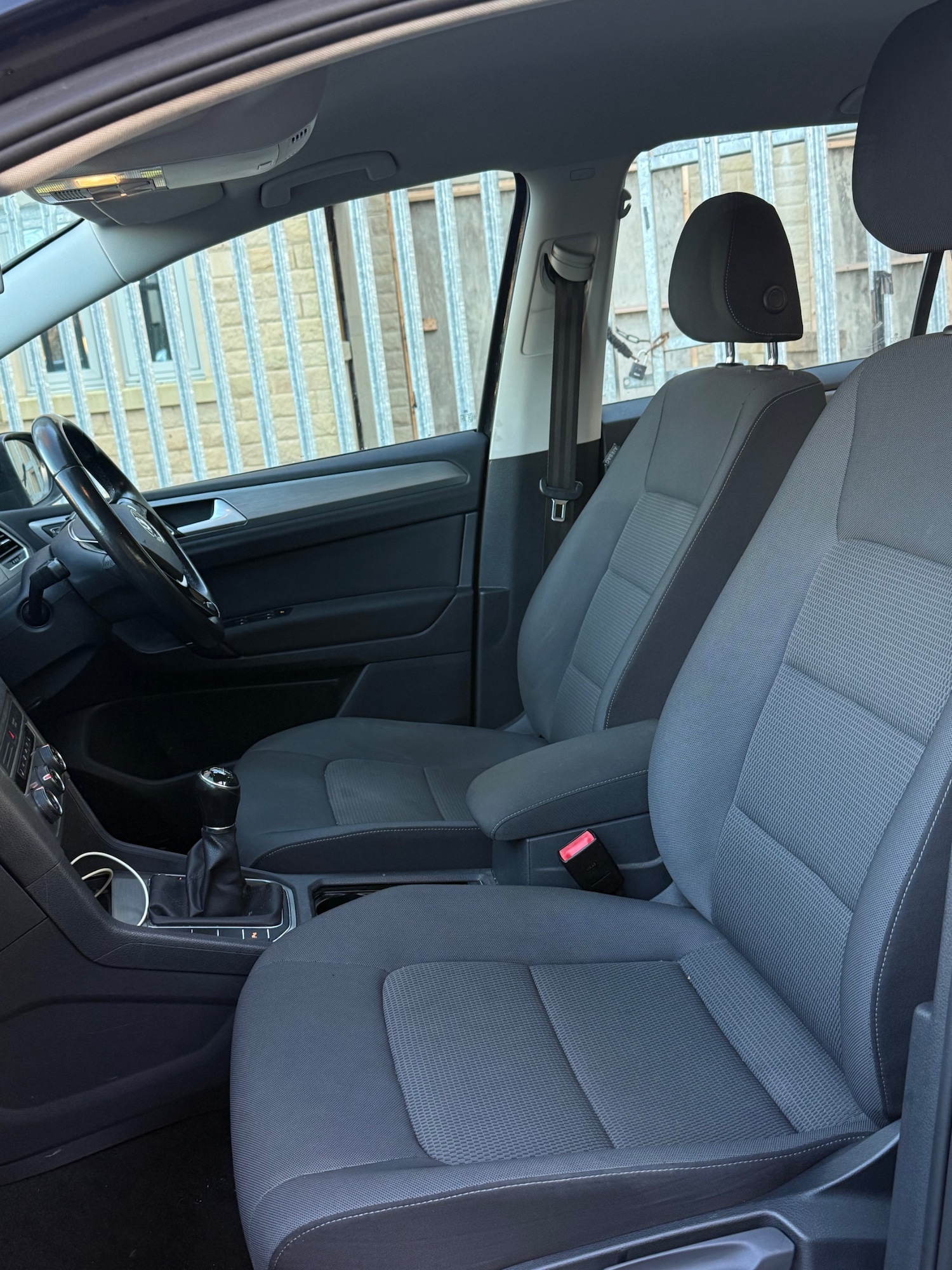 Used Volkswagen Golf SV 2015 for sale - 77119548: Photo 8