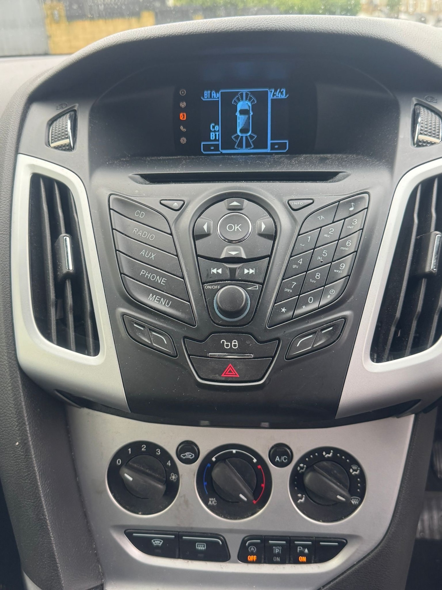 Used Ford Focus 2013 for sale - 77637012: Photo 10