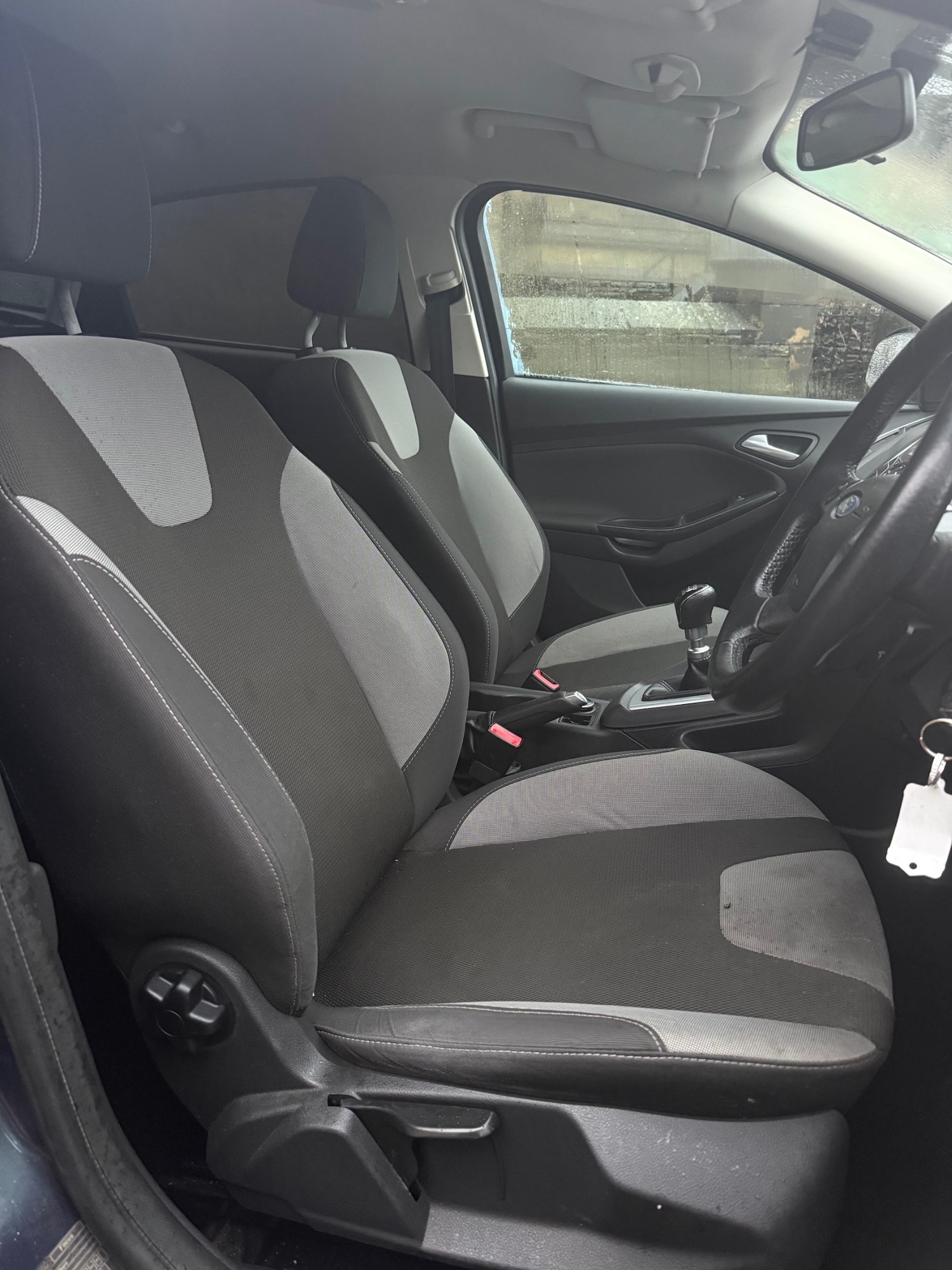 Used Ford Focus 2012 for sale - 77637061: Photo 12