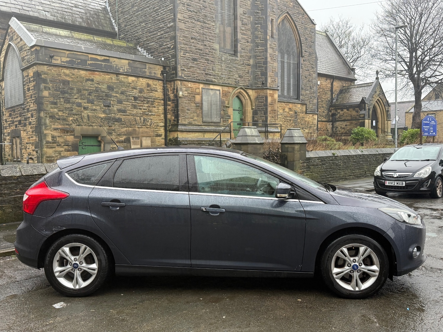 Used Ford Focus 2012 for sale - 77637061: Photo 4