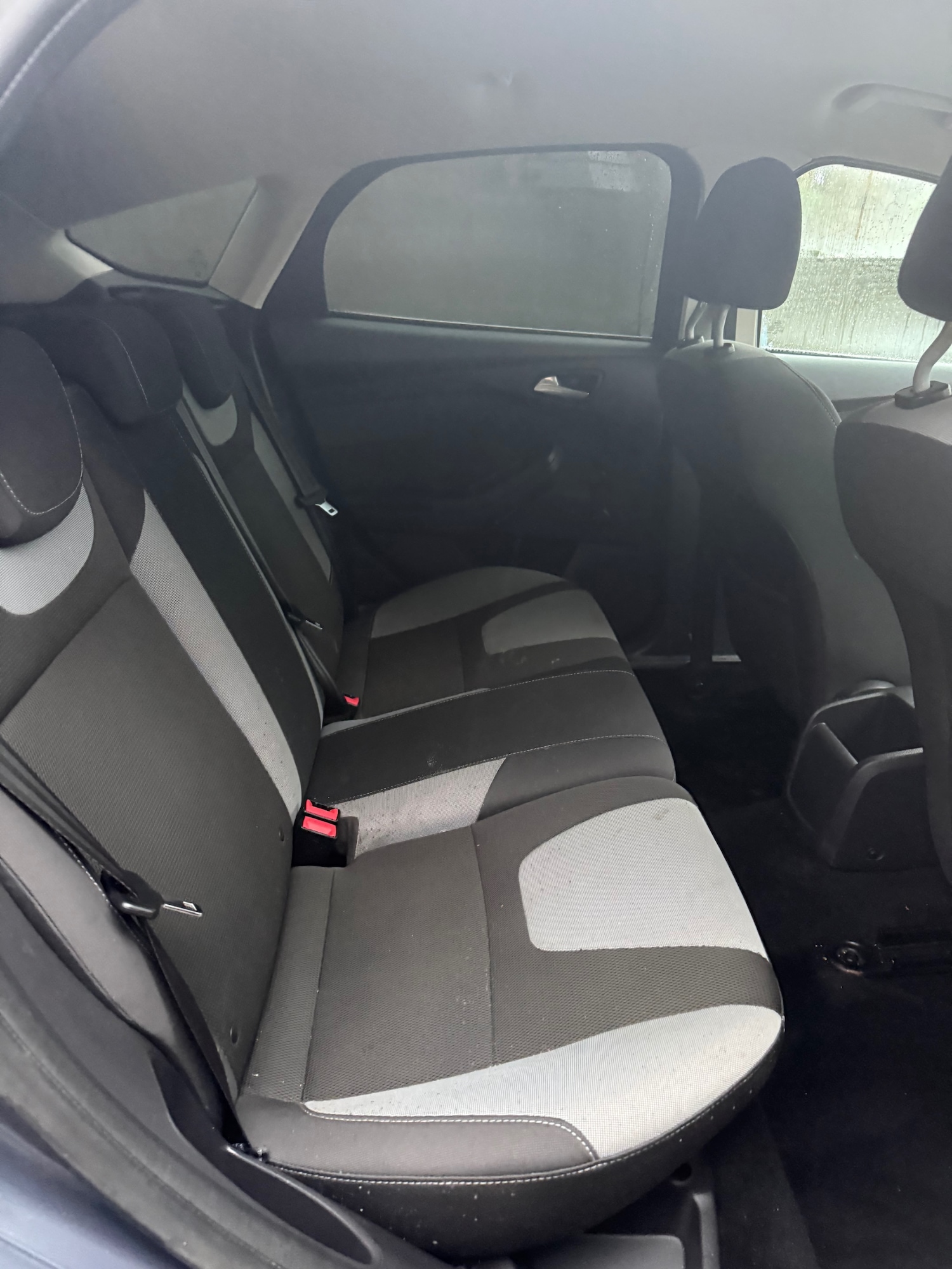 Used Ford Focus 2012 for sale - 77637061: Photo 9