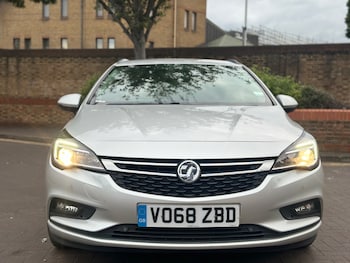 Used Vauxhall Astra 2018 for sale - 78660206: Photo