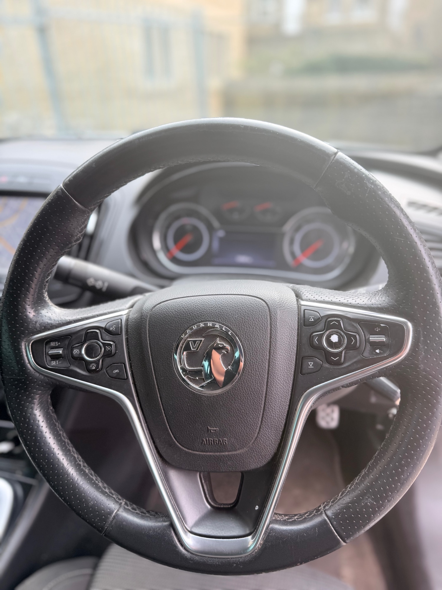 Used Vauxhall Insignia 2015 for sale - 78028030: Photo 18