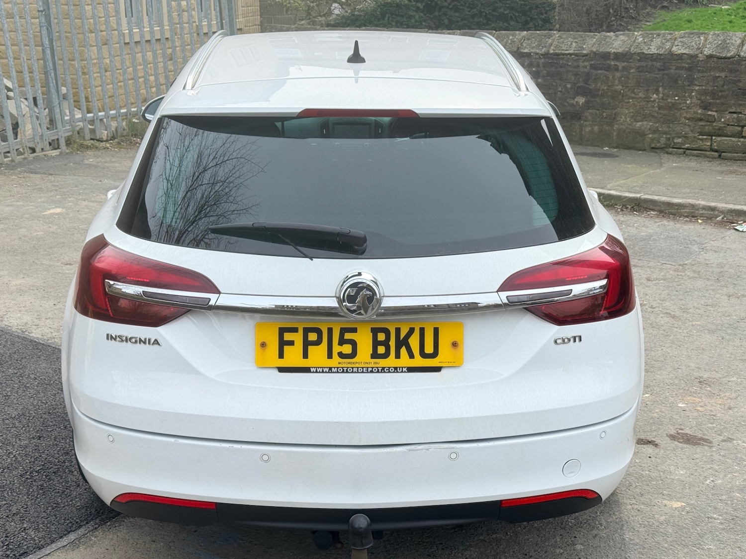 Used Vauxhall Insignia 2015 for sale - 78028030: Photo 6