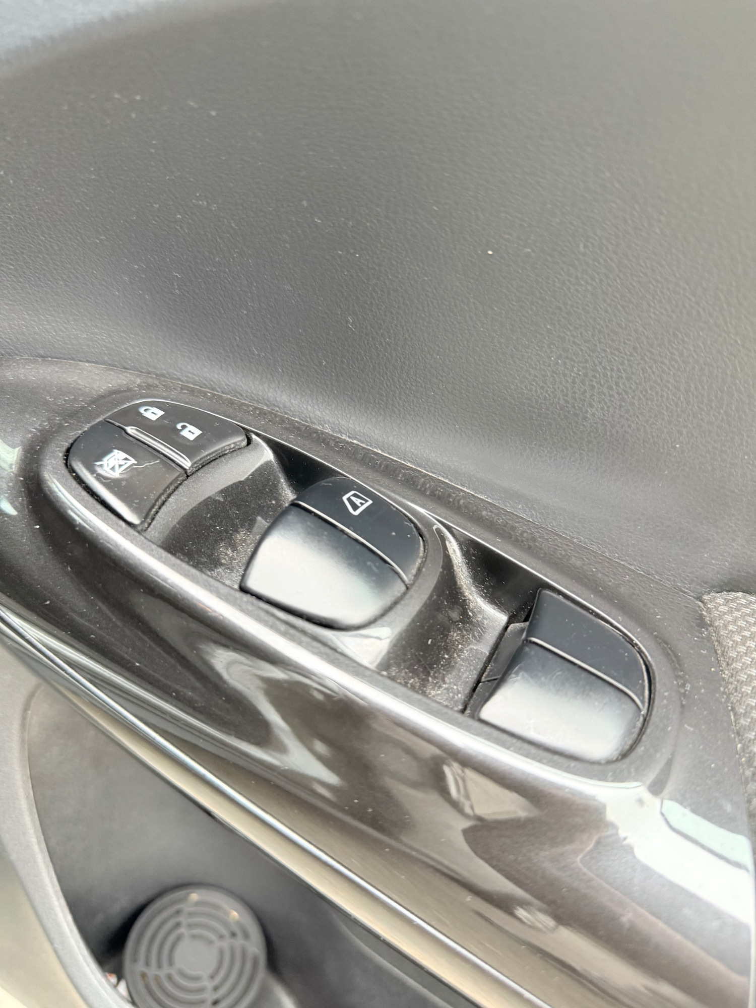 Used Nissan Juke 2015 for sale - 78028042: Photo 13