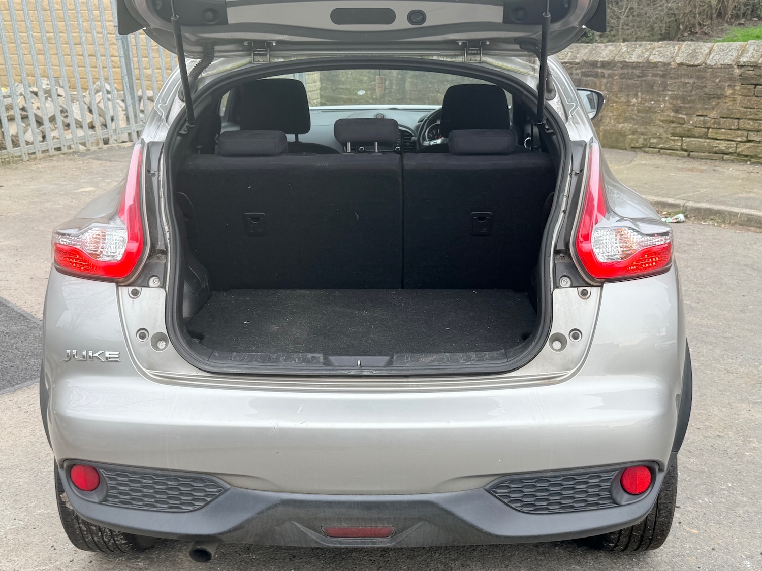 Used Nissan Juke 2015 for sale - 78028042: Photo 6