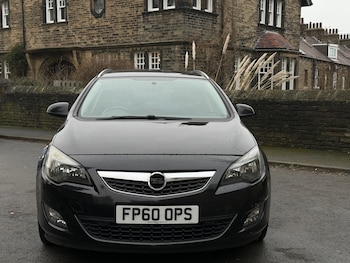 Used Vauxhall Astra 2011 for sale - 77173562: Photo